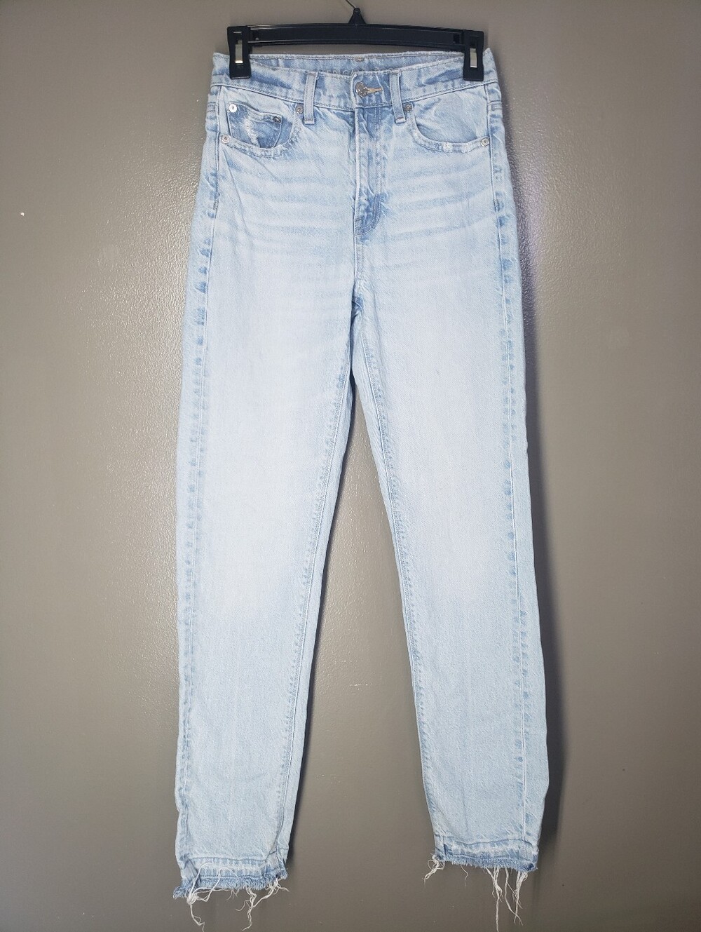 American Eagle Outfitters Super High Rise Straight Jeans Size 00 Reg Light Wash